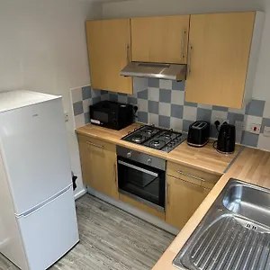  Apartment Lovely Two Bedroom Flat United Kingdom